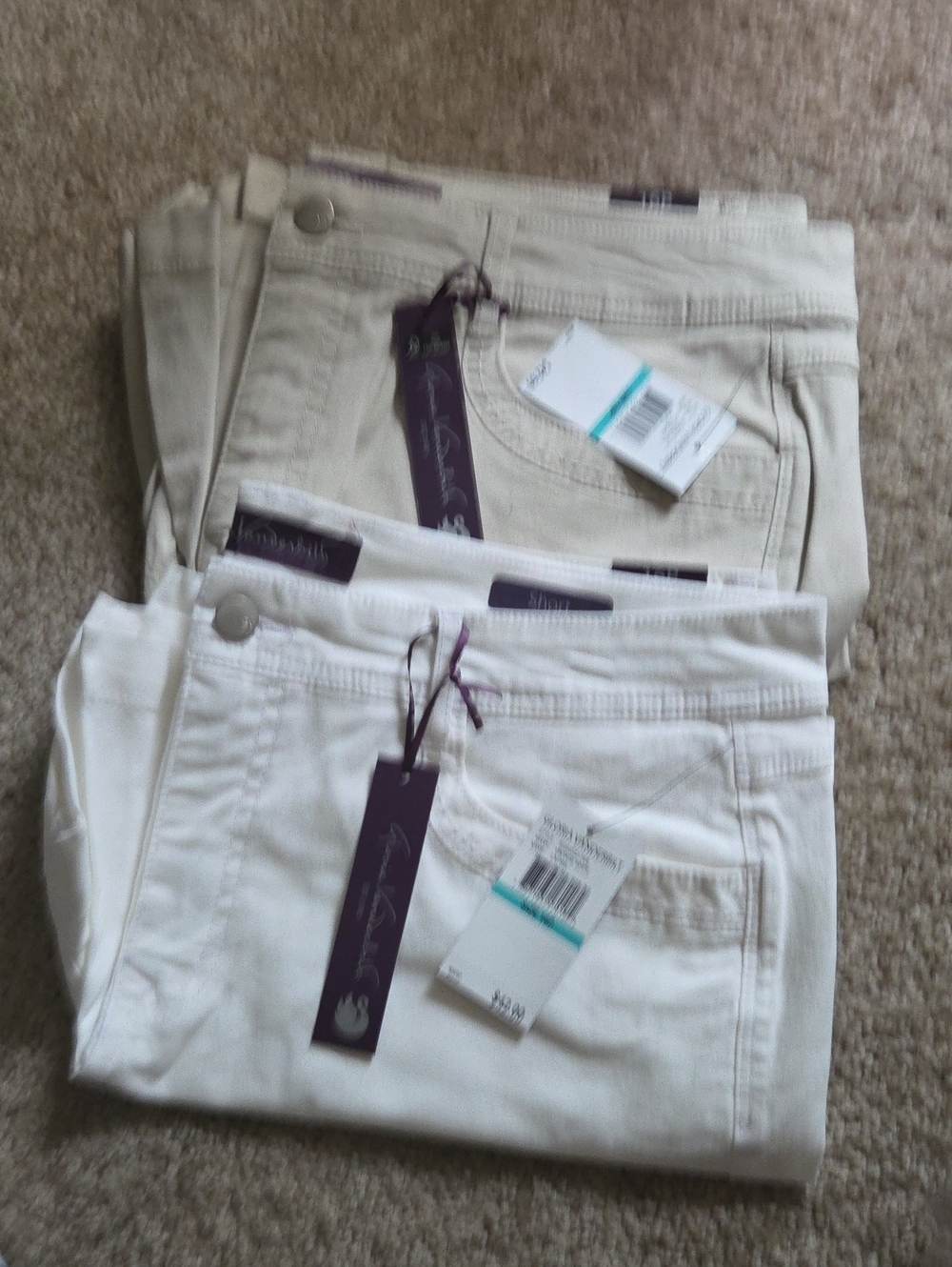 Gloria Vanderbilt White and Cream Jean Shorts 2 Pair